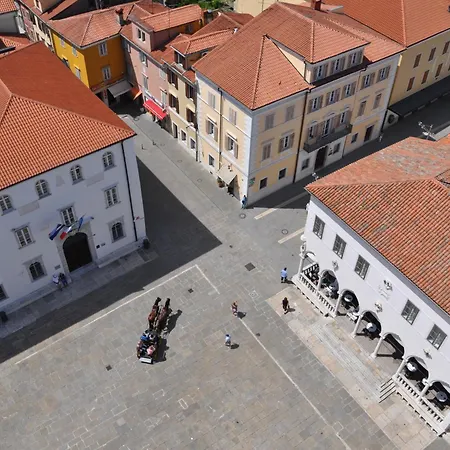 Kizin House, Cozy By Istrian Embrace Apartma Brezovica pri Gradinu
