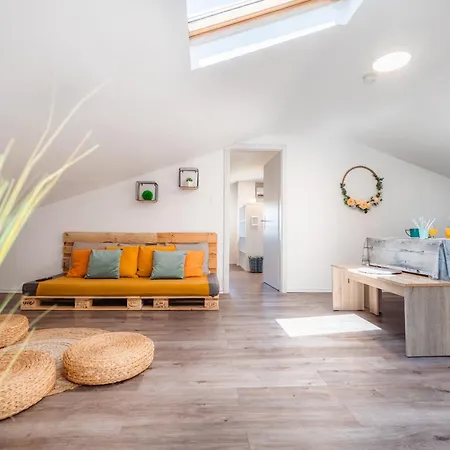 Kizin House, Cozy By Istrian Embrace Apartma *