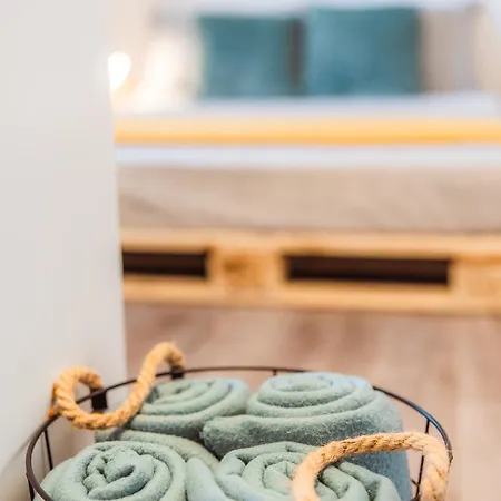 Istrian Embrace, Kizin House - Cozy Apartments Brezovica pri Gradinu