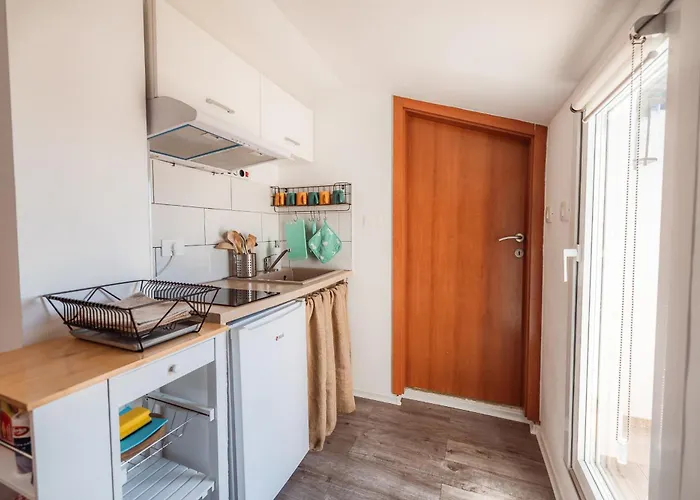 Istrian Embrace, Kizin House - Cozy شقة *