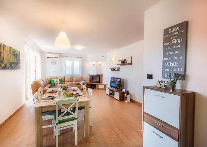 شقة Istrian Embrace, Kizin House - Cozy *