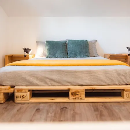 Daire Istrian Embrace, Kizin House - Cozy Apartments