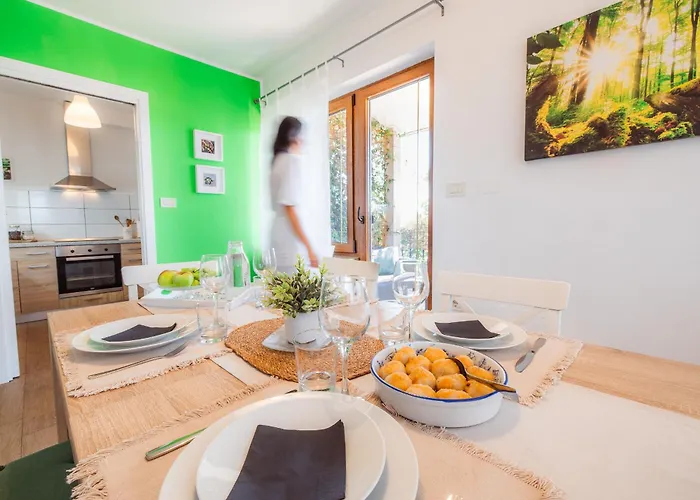 Istrian Embrace, Kizin House - Cozy Apartments Apartament Brezovica pri Gradinu